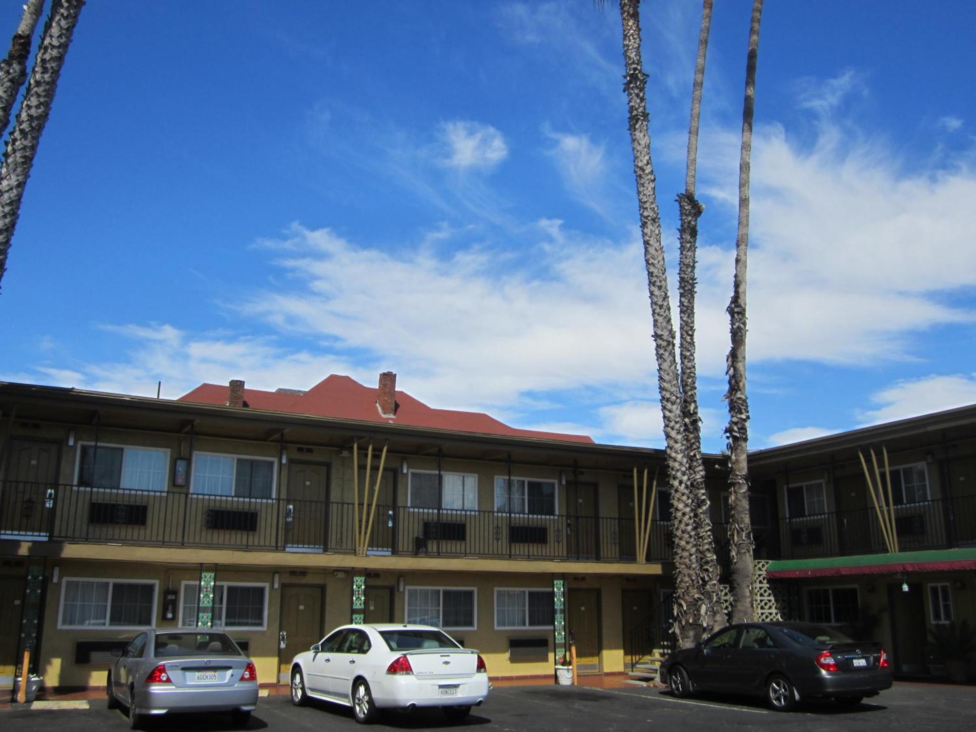 Civic Center Lodge / Lake Merritt Bart Оукланд Екстериор снимка