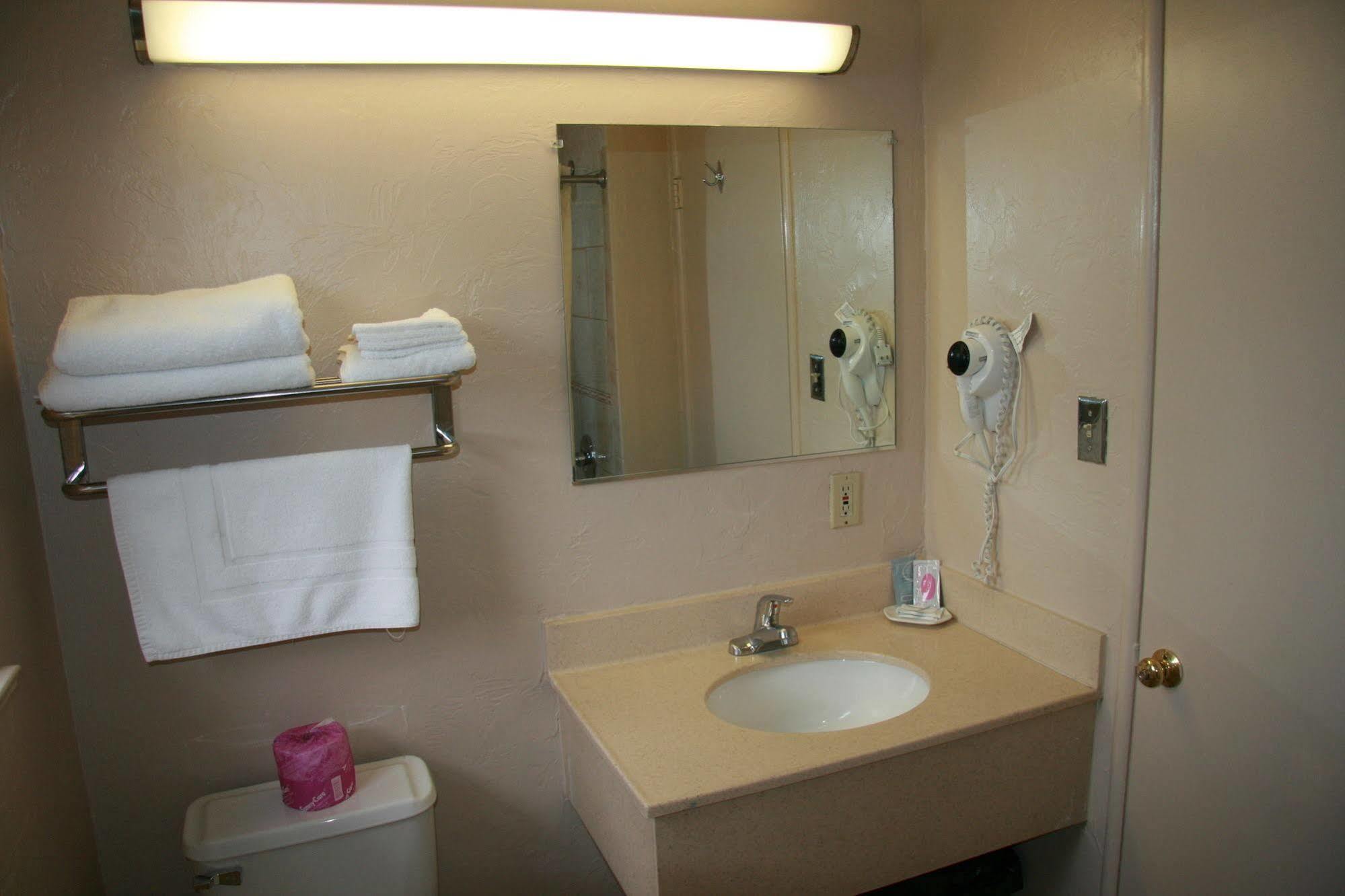 Civic Center Lodge / Lake Merritt Bart Оукланд Екстериор снимка