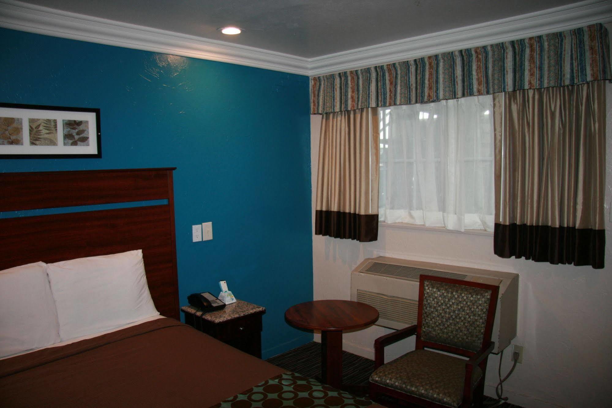 Civic Center Lodge / Lake Merritt Bart Оукланд Екстериор снимка